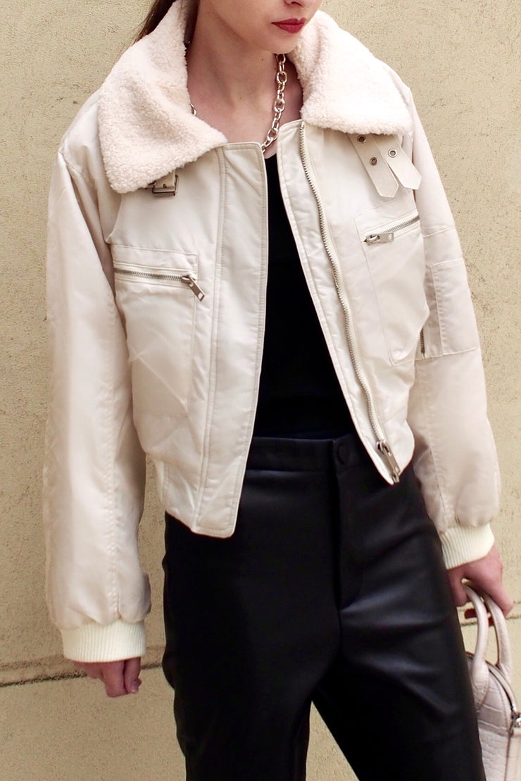 Fake boa short blouson【white/khaki】